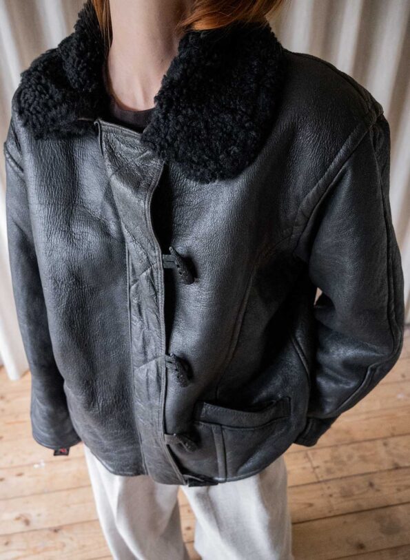 The black lammy duffle coat - Size up to 40 - Image 2