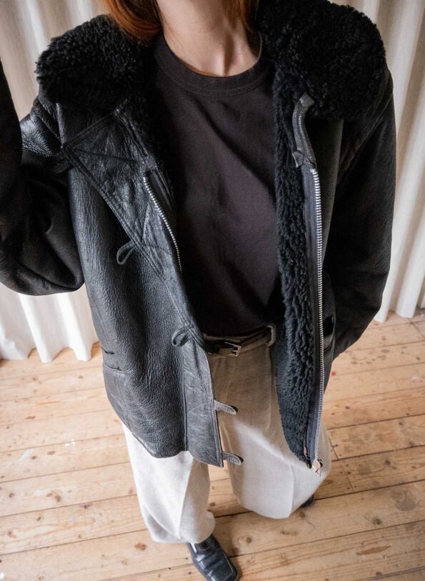 The black lammy duffle coat - Size up to 40 - Image 9
