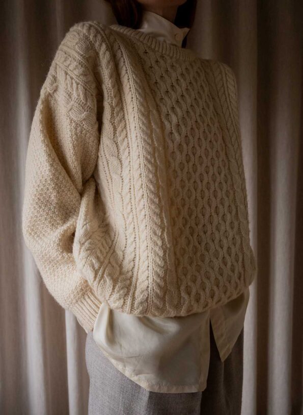 The classic 100% wool ARAN knit - Size up to 42 - Image 2