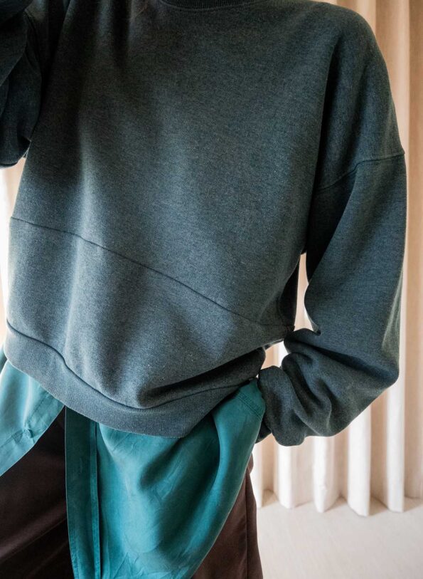 &II upcycled: The boxy fit sweat - Size up to 42 - Image 6