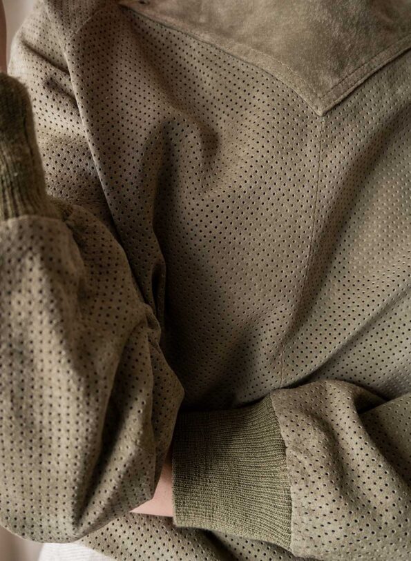 The perforated suede top in sage green - Size up to 38 - Image 6