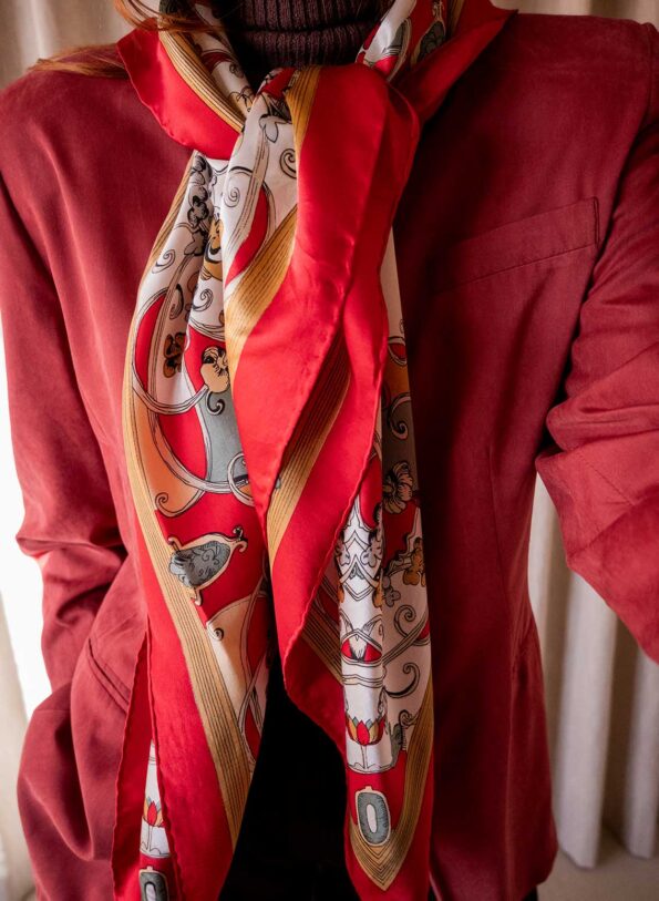 The 100% silk big scarf - Image 4