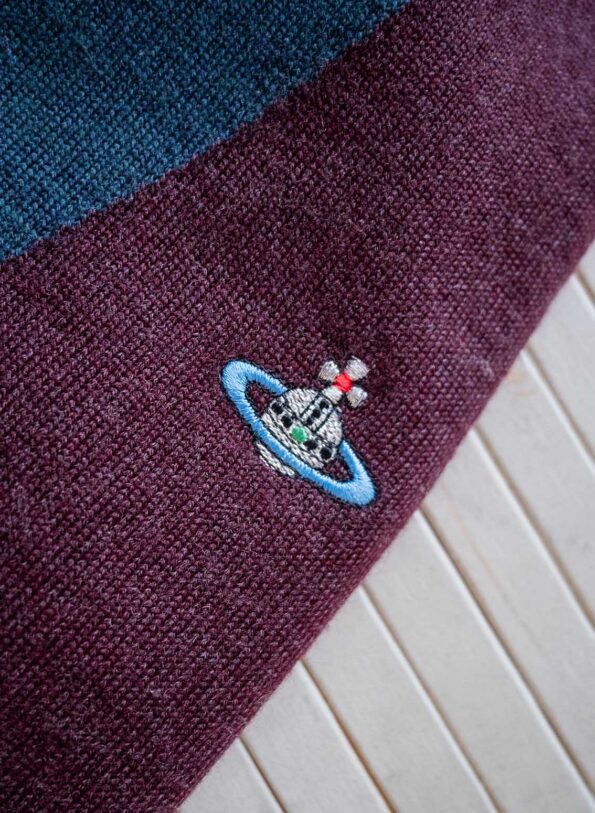 The 100% wool vintage VIVIENNE WESTWOOD jumper - Size up to M - Image 7