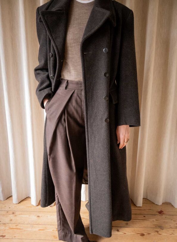 The deep brown wool long coat - Size up to 38