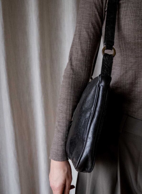 The big envelope bag in 100% leather - Image 5
