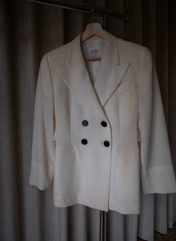 The Gianfranco Ferre double breasted blazer - Size up to L - Image 2