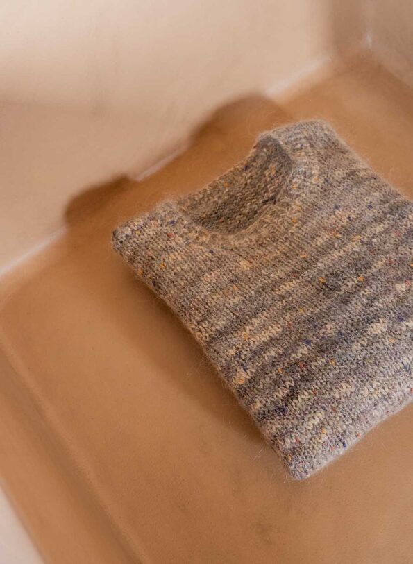 The melee grey jumper - Size up to S - Image 3