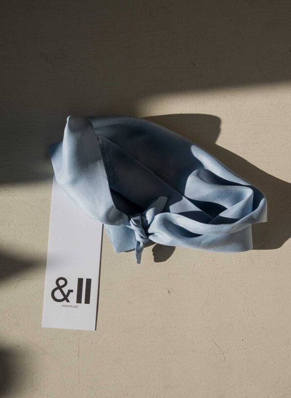&II upcycled: The 100% silk triangle mini scarf