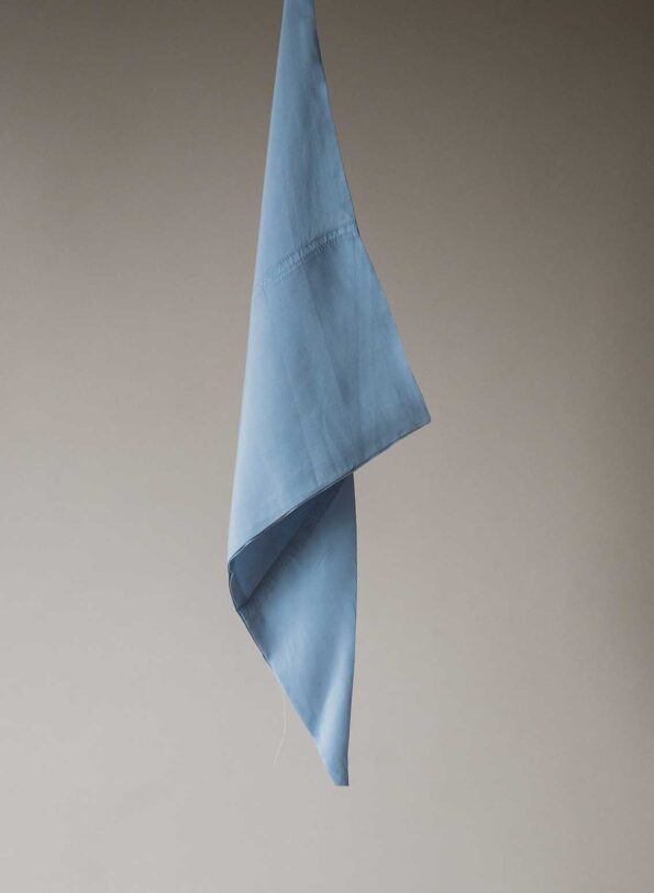 &II upcycled: The 100% silk triangle mini scarf - Image 3