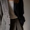 &II upcycled: The two tone blazer in beige and antra - Size up to 42 - Image 16