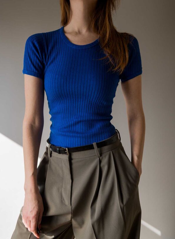 The kobalt blue 1970’s tee - Size XS