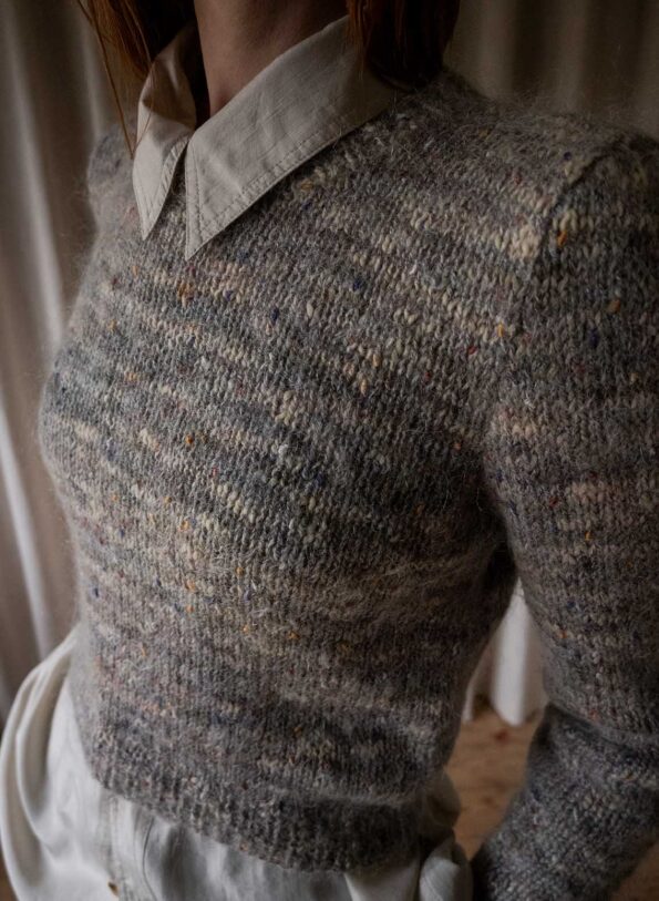 The melee grey jumper - Size up to S - Image 4