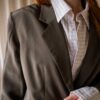The 100% silk dark brown blazer - Size up to 40 - Image 4