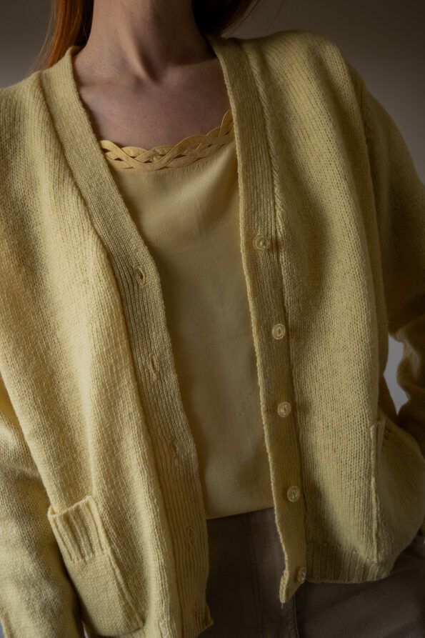 The soft yellow cardigan - Size up to 40 - Image 5