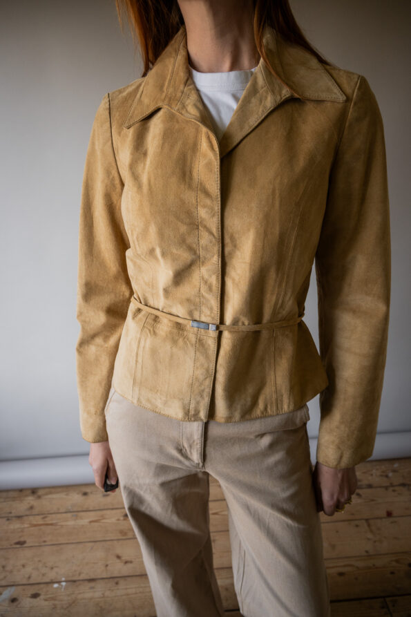 The 100% suede minimalistic jacket - Size up to S