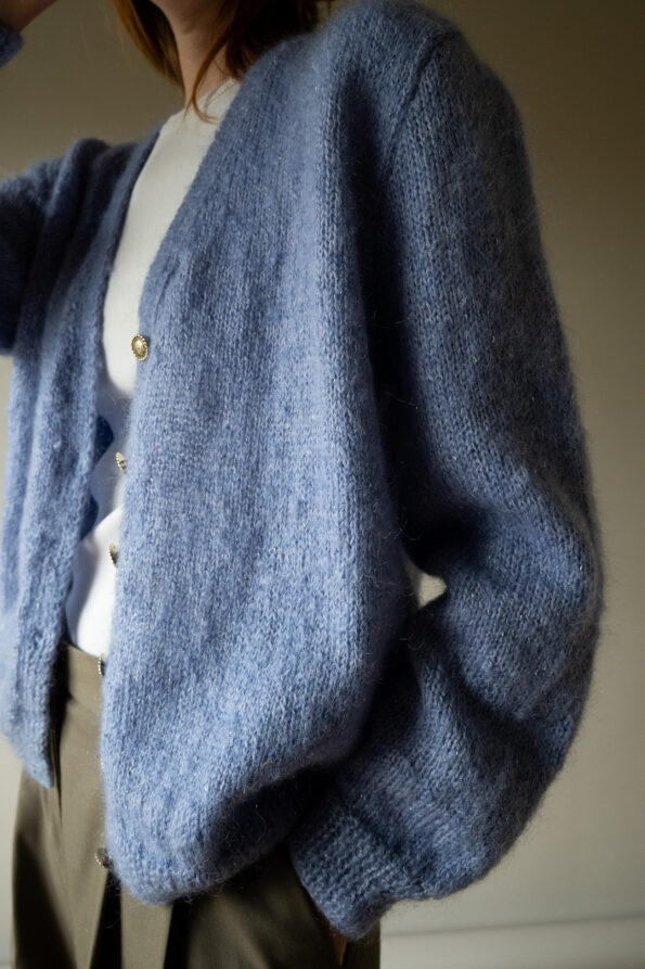 The sky blue cardigan - Size up to 40