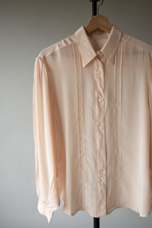The 100% silk full sleeve detailed blouse - Size up to 40 - Image 2