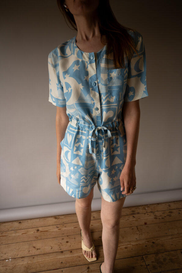 The light blue and white 100% silk playsuit - Size up to 38 - Image 5