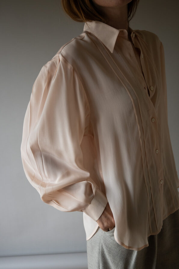The 100% silk full sleeve detailed blouse - Size up to 40 - Image 7