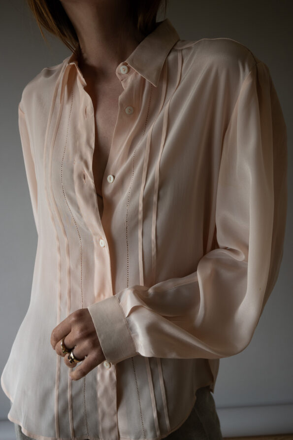 The 100% silk full sleeve detailed blouse - Size up to 40 - Image 6