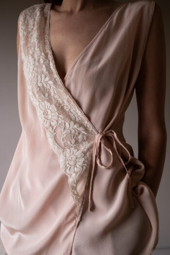 The 100% silk and lace romantic top - Size up to 40