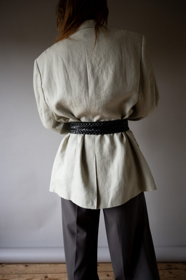 The linen beige minimalistic blazer - Size up to 40 - Image 2