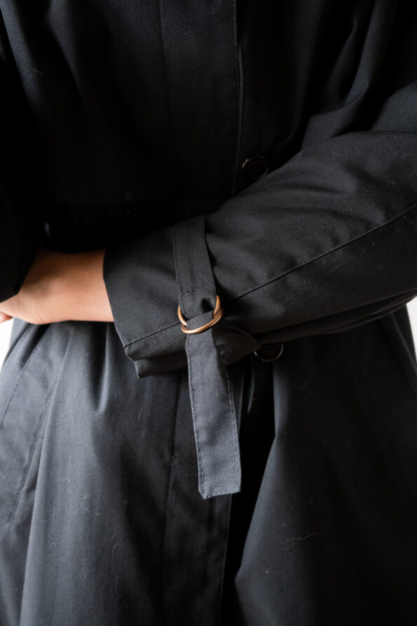 The black classic trench - Size up to M - Image 4