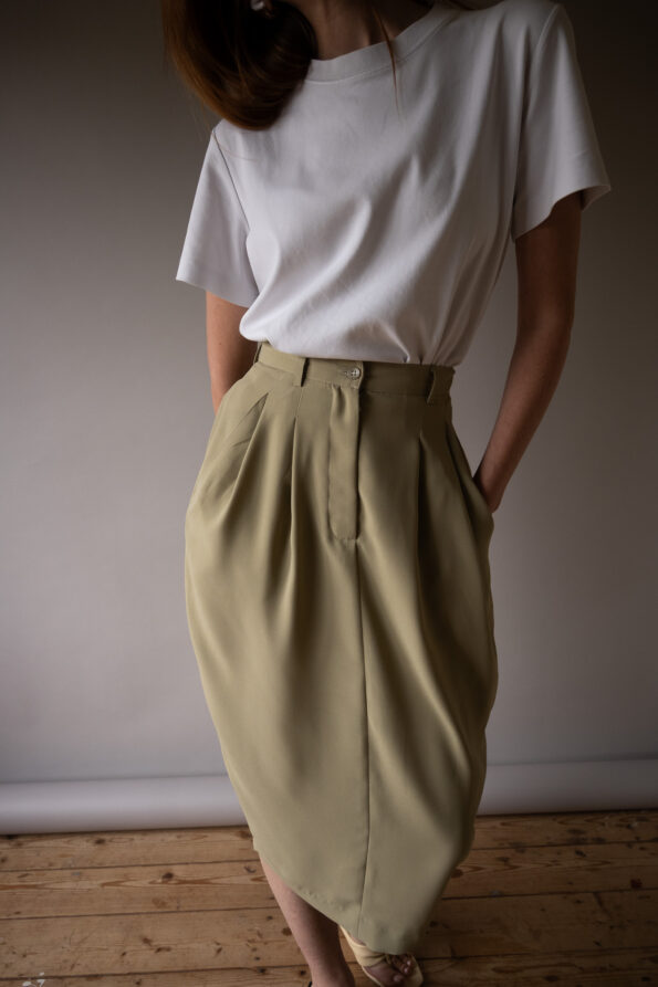 The Matcha green vintage ARMANI Skirt - Size XS - Image 4
