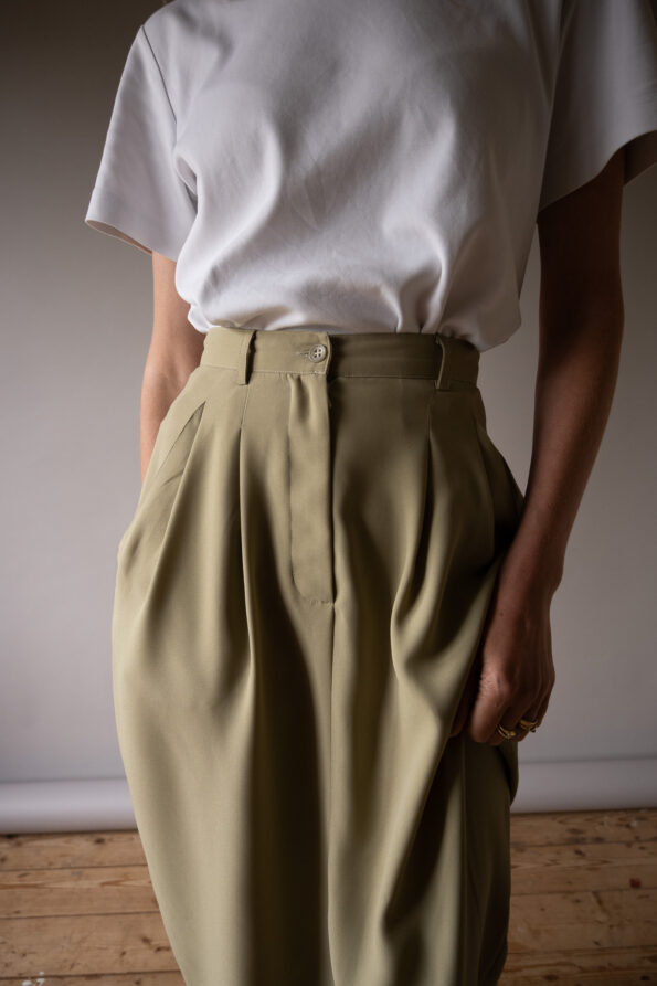 The Matcha green vintage ARMANI Skirt - Size XS - Image 5