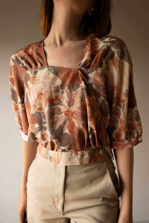 The allover rose printed top - Size up to S - Image 2