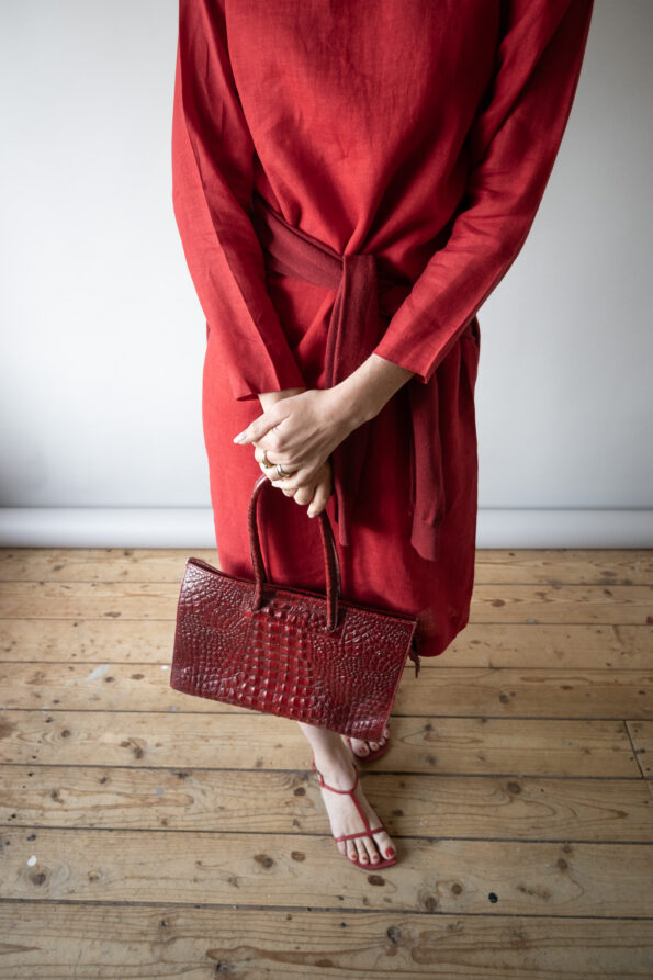 The red croc handbag - Image 5