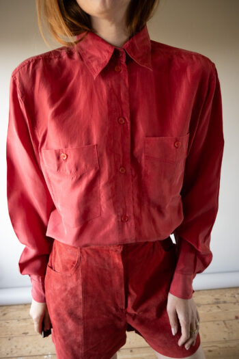 The red silk shirt - Size up to 40