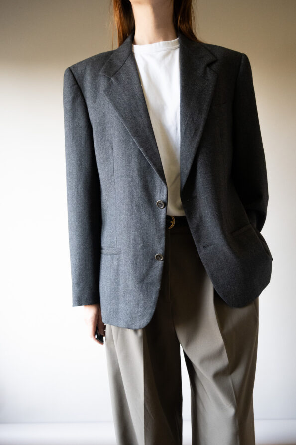 The perfect grey simplistic blazer - Size up to 38 - Image 5