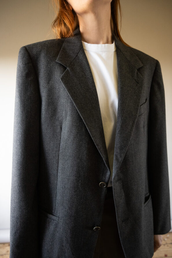 The perfect grey simplistic blazer - Size up to 38 - Image 3