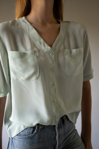 The 100% silk mint blouse - Size up to M