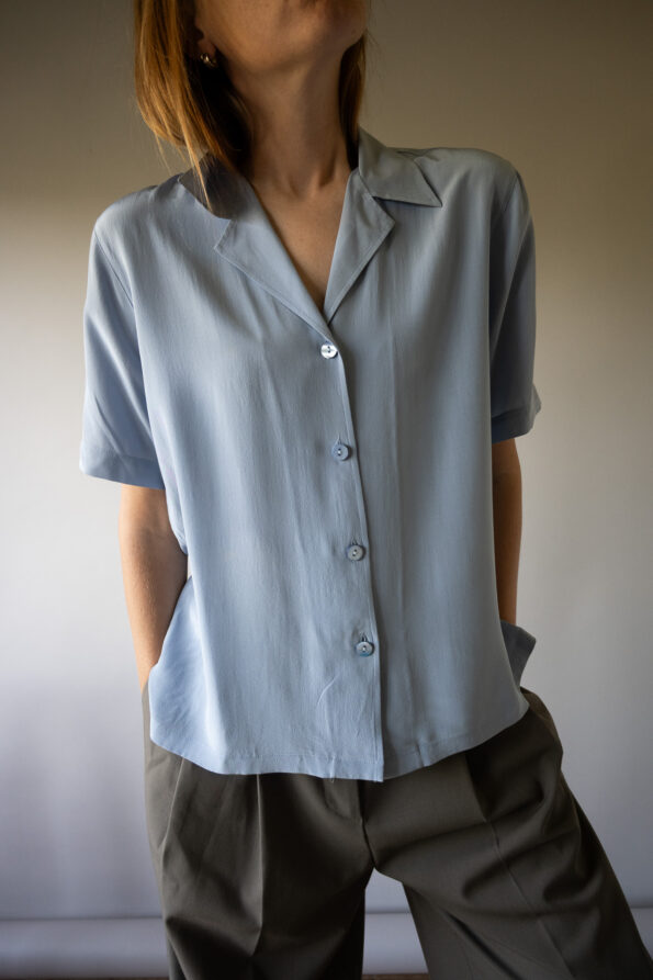 The sky blue 100% silk blouse - Size up to 38 - Image 2