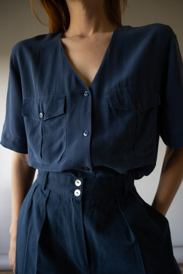 The navy summer basic in 100% silk - Size up to 38