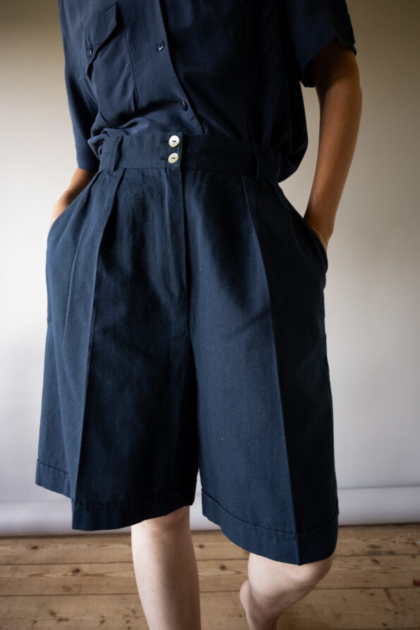 The navy linen blend bermuda - Size up to XS - Image 3