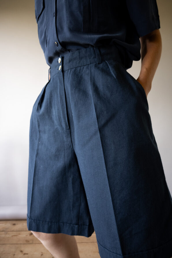 The navy linen blend bermuda - Size up to XS - Image 5