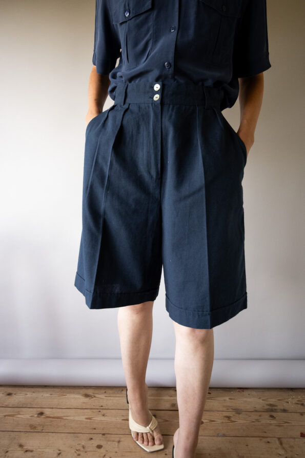 The navy linen blend bermuda - Size up to XS - Image 2