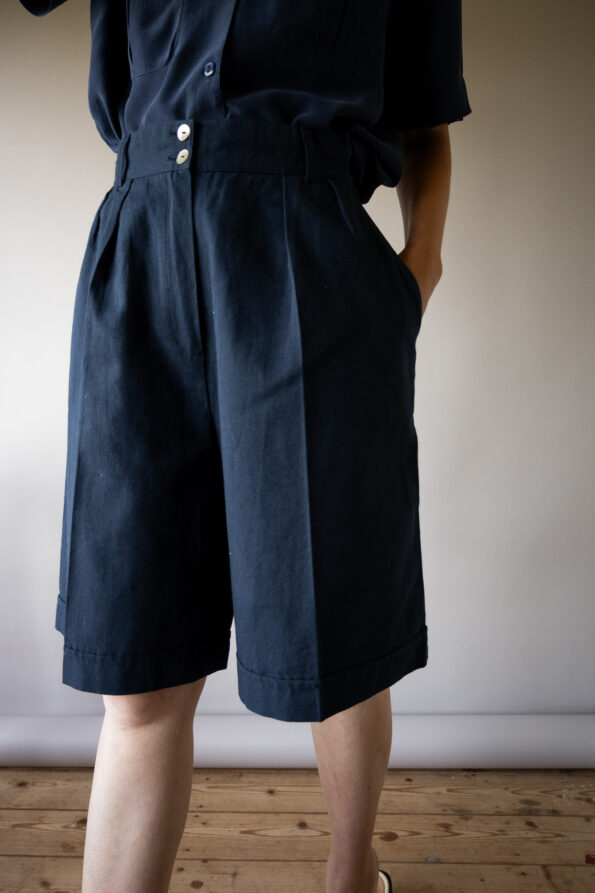 The navy linen blend bermuda - Size up to XS - Image 4