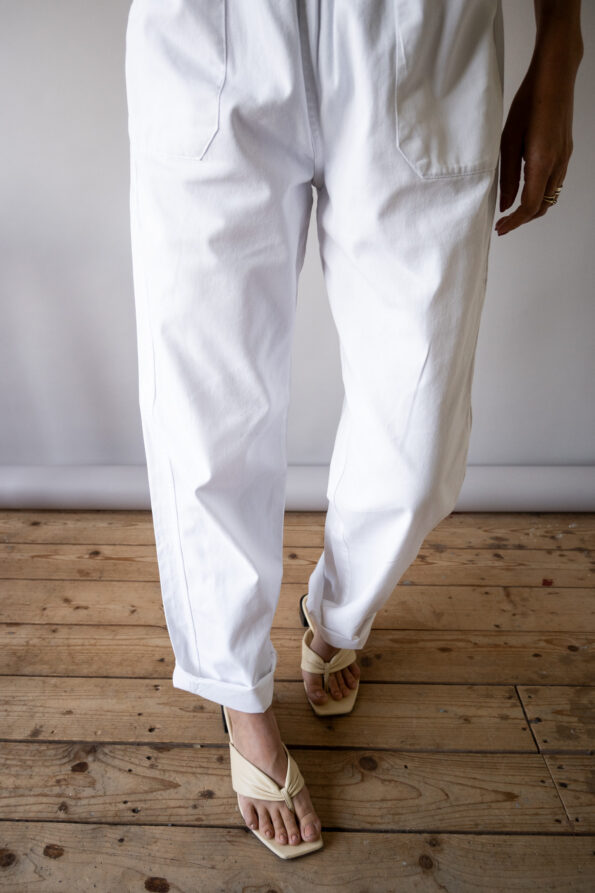 The crisp white cotton pant - Size up to S - Image 5