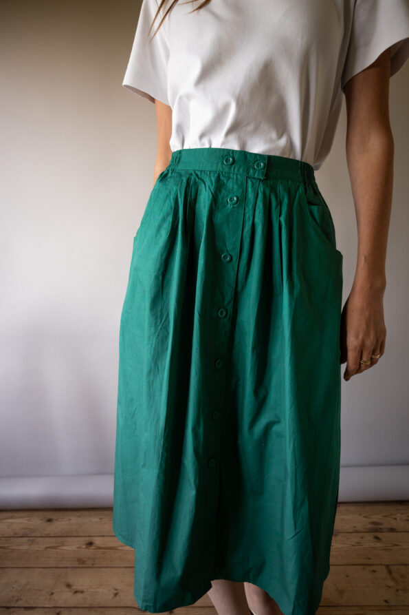 The 100% cotton green skirt - Size up to L - Image 2