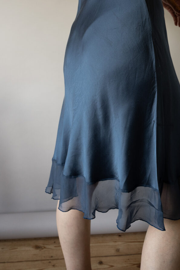 The 100% silk night blue party dress - Image 6