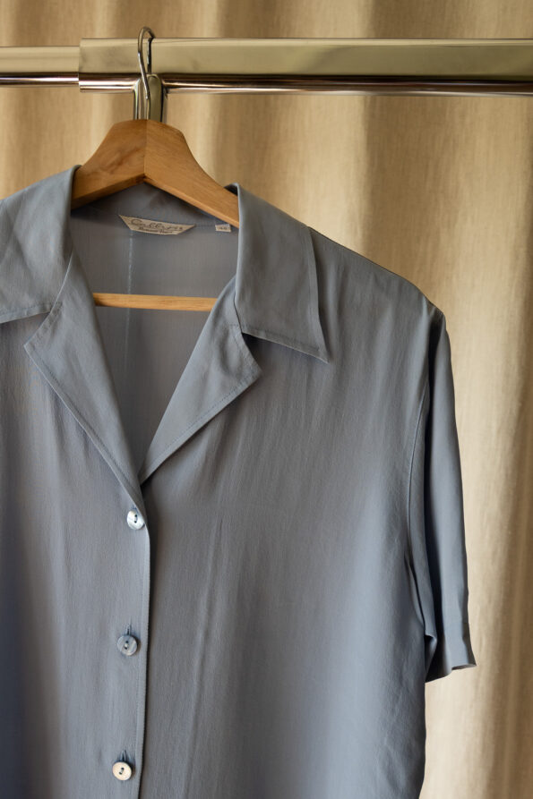 The sky blue 100% silk blouse - Size up to 38 - Image 3