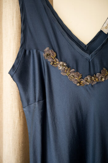 The 100% silk night blue party dress