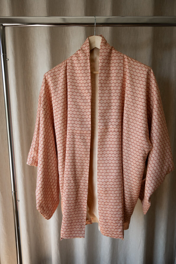 The 100% silk kimono - One size fits all