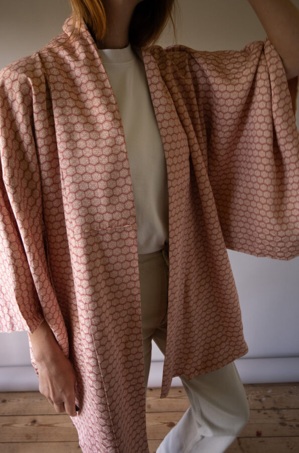 The 100% silk kimono - One size fits all - Image 6