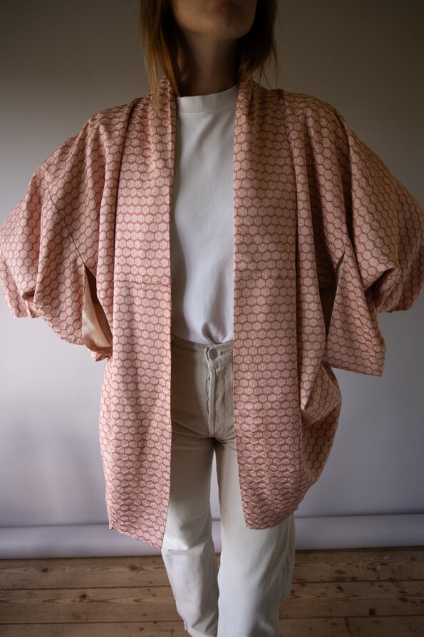 The 100% silk kimono - One size fits all - Image 7