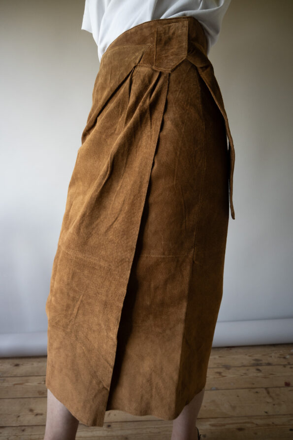 The overlap suede midi skirt - Size up to 36 - Image 4